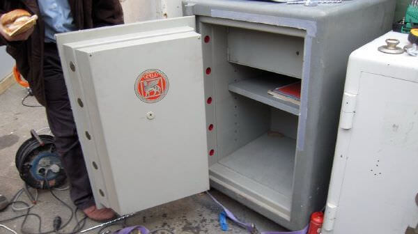 Аварийное вскрытие сейфов Аварийное вскрытие сейфов