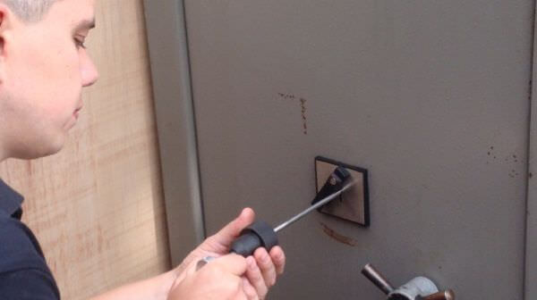 Вскрыть сейф без повреждений Вскрыть сейф без повреждений